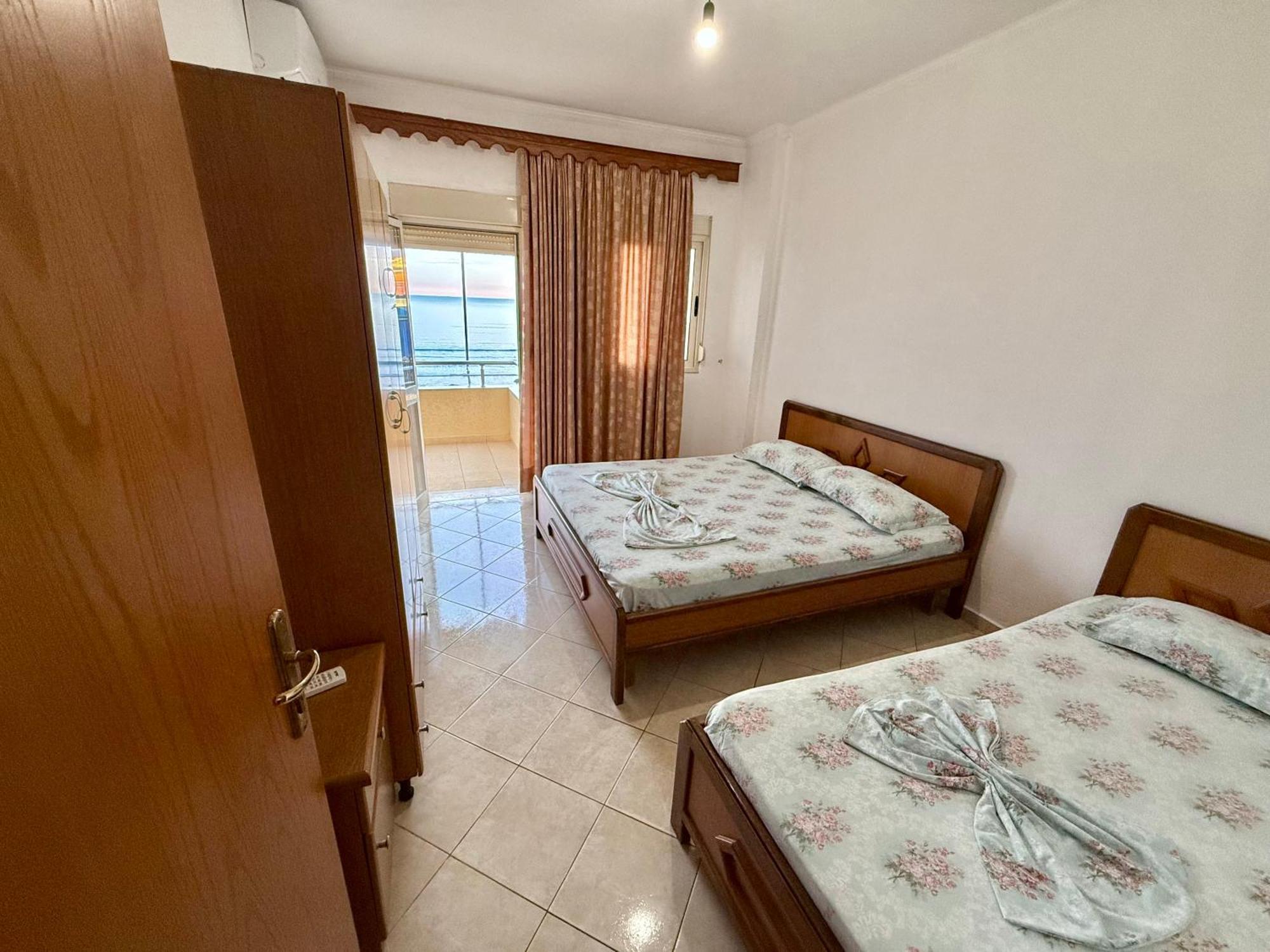 Gusti Seaview